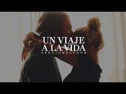11 Amor Y De Repente Llega Alguien Y Te Hace Vivir Una Vida Como Si La Anterior No Hubiera Existido Youtube Youtube Music Women