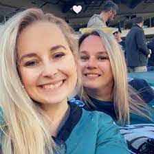 Kevin Lipski's Instagram, Twitter & Facebook