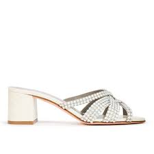 She is an american actress, television personality, fitness model and former mixed martial artist. Shop The Sale Gina