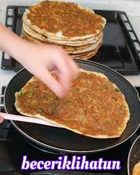Instagram Da Tam Tutan Yemek Tarifleri Tas Firin Usulu Tavada Citir Lahmacun Via Beceriklihatun Ne Yemek Yaps Yemek Tarifleri Yemek Afiyet Olsun