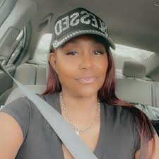 can i see yalls christmas in camper pics please 🤭🤭 I need inspiration  since this is my first christmas in a camper🎄🎄🎄