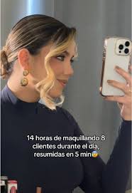 8 hermosas clientes sociales para diferentes eventos. Amamos maquillar 💄  #storytime @makeup