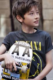Boy Skater Cheveux Adolescent Coiffure Garcon Coupe De Cheveux