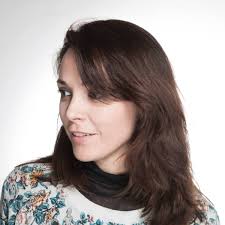 Entrevista en video con la artista Rosell Meseguer: Diálogo sobre su  proyecto titulado “Tierras Raras”