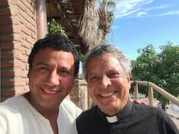 Quién es Alejandro Corzo?