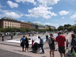 Gamla tanneforsvägen 51, box 411, linkoping, swedia tampilkan lokasi di peta (556 m dari pusat kota). Kungstradgarden Wikipedia
