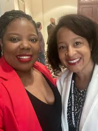 Krystle Bell Saulsberry, MPA, CLC