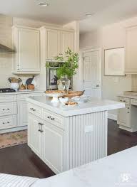 Armoires De Cuisine Couleur Creme Armoire De Cuisine Decoration De Cuisine Cuisine Moderne