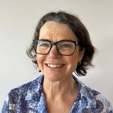 Carolyn Dun (@cazdunCaz)