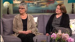 Men åldrandet handlar också om värdet i att ha livserfarenhet och att aldrig bli färdig som människa. Patricia Tudor Sandahl Han Sa Inte Forlat Men Han Tog Min Hand Malou Efter Tio Tv4 Youtube