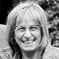 Yesterday's talk by Kim Bancroft at the Ruth Bancroft Garden was  fascinating! Here is Kim with her new book and two of her Bancroft cousins.  Thanks, Kim and RBG for partnering with