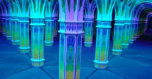 Photos For Magowan S Infinite Mirror Maze Yelp Mirror Maze Infinite Mirror Maze