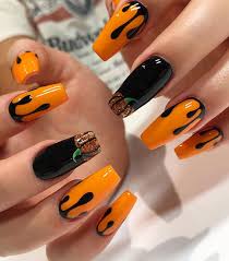You can paint maples or simple leaves to meet the spirit of. 22 Stunning Fall Nail Ideas For Autumn 2020 Spooky Drips And Pumpkins