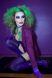 Pin By Leslie Jacob On Costumes Cos We Can Female Joker Scary Halloween Costumes Female Joker Costume