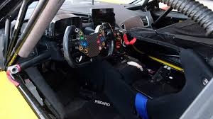 The 2021 corvette offers a retractable hardtop. This Daytona Winning Corvette C7 R Is Up For Sale Motoring Research