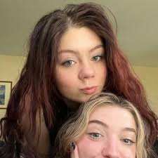 Megan (@gleasonmegann)