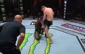 1st generation jamaican🇯🇲 born american 🇺🇸•ny realtor host of @theweeklyscraps podcast for business inquiries, oren hodak 👉🏾 @koreps. R8b0i2r3 Nxowm