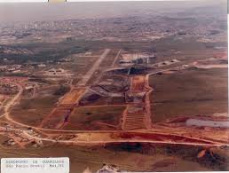 O acesso pode ser feito pela marginal tietê, uma das principais vias da cidade. Veja Fotos Do Nascimento Do Aeroporto De Guarulhos