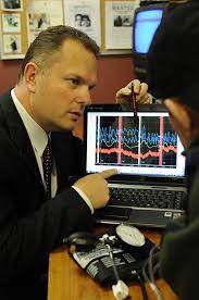 As you can see, in the original (unfaked) test, students who really did steal the cd had positive scores cheating the lie detector: Polygraph Test Drives Innocent Steve Wilkos Show Guest To Attempted Suicide Antipolygraph Org News