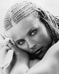 Tess Boyer: The Voice Is the 'Biggest Door of Opportunity I Have Ever  Walked Through'