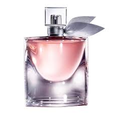 Lancome La Vie Est Belle Florale Eau De Toilette La Vie Est Belle Lancome Introducing A New Olfactive Story The First Ever Iris Gourmand The Juice Is Made With The M Perfumes Perfume Posters Best