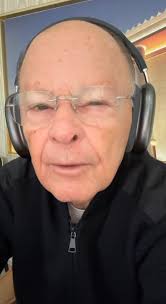 Universal Moçambique hat in nije...