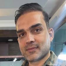 ‌ ✨ هر سختی یه آماده‌سازیه... برای روزایی که قراره لبخند از ته دلت بزنی. به  خدا اعتماد کن، نقشه‌هاش همیشه قشنگ‌تر از تصور ماست 💫🕊️