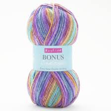 Shop our collection of dk weight knitting yarn. Double Knitting Yarns By Hayfield Knitwell Wools U K Ltd