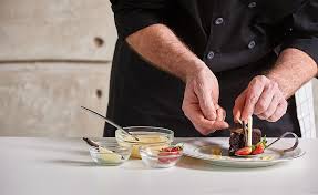 Located in san diego, dinner with a chef is a private event and personal chef that caters to your needs! How To Hire A Private Chef For Your Next Dinner Party Jnews
