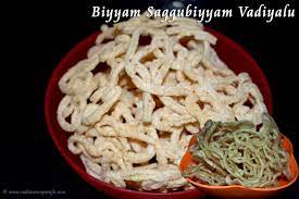 Biyyam Saggubiyyam Vadiyalu With Tips Rice Sago Fryums Recipe Recipe Healthy Food Habits Budget Friendly Recipes Snacks