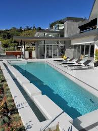 Modern Swimming Pools Design Ideas Pictures Remodel And Decor Pool Houses Swimming Pool Designs Dream Pools