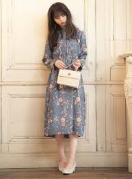 齋藤飛鳥 乃木坂46 花柄ネックフリルワンピース ac1330 レディースファッション通販のグレイル grl 公式 ファッションアイデア グレイル ワンピース 柄ワンピース