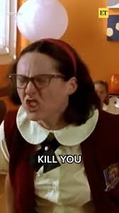 Molly Shannon Reacts to ’Superstar’s 25th Anniversary!