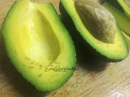 Tanaman avocado popular di beberapa negara dengan pengeluaran dunia sebanyak 3.2 juta metrik. Homemade Avocado Juice Blog Sihatimerahjambu
