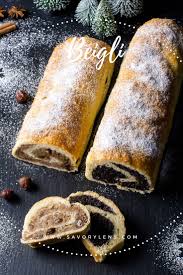 Ungarische Beigli Mit Mohn Und Nussfullung Ungarisches Essen Ungarische Desserts Ungarische Rezepte