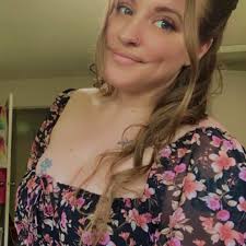 Is it okay to give a 6-year-old kid-friendly protein powder?