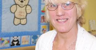 Hospice manager 'failed to report abuse signs', tribunal told