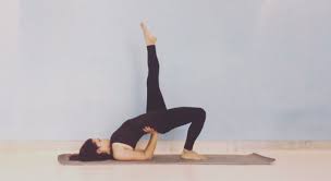 There are many yoga poses, which can help you attain a slimmer waistline in 7 days. 7 Easy Yoga Poses For Weight Loss In Just 7 Days Makeup Review And Beauty Blog