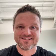 Aaron Ethridge's Instagram, Twitter & Facebook