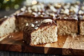 Sallys Rezepte Marzipan Konfekt Einfache Weihnachtsplatzchen Mit Pistazien Und Cranberries Hausgemachte Kuchen Einfache Kokosmakronen Lebensmittel Essen