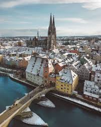 Domizil regensburg has been welcoming booking.com guests since 5 jun 2009. Visiting The Christmas Markets In Regensburg Germany The Blonde Abroad