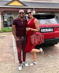 5.mdu yende and his girlfriend mthokozisi yende is a south african professional footballer, who currently plays for maritzburg united in the premier soccer league, on loan from kaizer chiefs. Kaizer Chiefs Players With Their Wives And Girlfriends