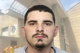 ⚖️ Connor Burgess went straight back to his old ways when he was released  from prison 👇