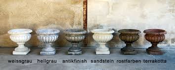 1 steinbank & garten steintisch rund kaufen corinthian / portland weiß dieser steintisch corinthian hall der firma gartentraum aus der klassikerstadt weimar wird in handar 4690.00 €. Tisch Steintisch Gartentisch Rund Schlicht H 81 O 125