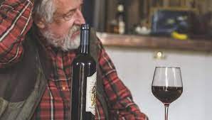 Leif gustav willy persson was born on 12 march 1945 in stockholm, sweden to gustav and margit persson. Leif Gw Persson Ett Gott Vin Ar En Gava Till Livet Vinjournalen