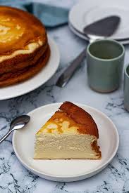 Gateau Au Fromage Blanc Leger Et Aerien Amandine Cooking En 2020 Gateau Fromage Blanc Recette Dessert Fromage Blanc