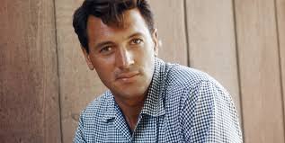La storia di Rock Hudson compagno di un uomo nei puritani anni 50