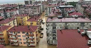 Artvin'in arhavi ilçesinde bugün yaşanan selde dere kenarındaki bir ev sel sularına kapıldı. Mvqujz2mi5qjrm
