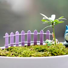 Shop by department, purchase cars, fashion apparel, collectibles, sporting goods, cameras, baby items, and everything else on ebay, the world's online. 1 Stuck Miniatur Kleine Holzzaun Diy Fairy Garden Micro Puppenhaus Blumentopf Decor Bonsai Terrarium Ornament Diy Miniatur Garten Garden Fairy Garden Miniaturesgarden Diy Aliexpress
