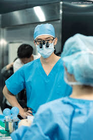 It's a heart warming drama…best casting. Yoo Yeonseok Hospital Playlist Drama Set Behind The Scene Part 7 Kpopmap